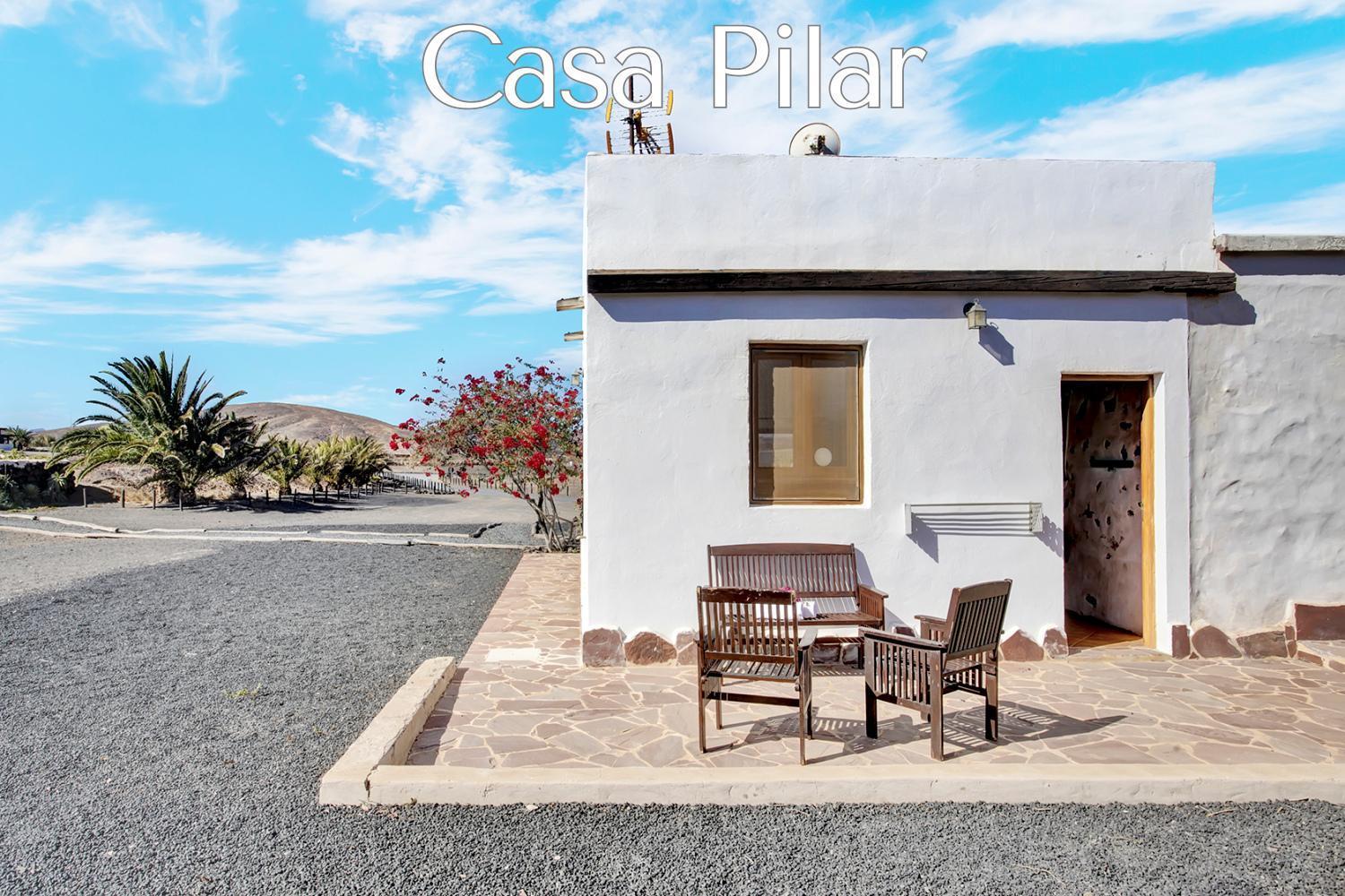 Casa Pilar, Aurora Y Tarabilla En Finca Ecologica Teguitar Exteriör bild